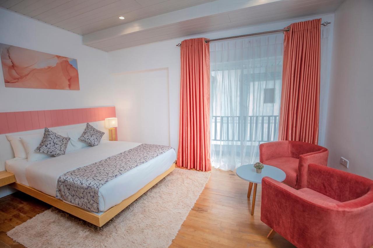 The Breeze Luxury Apartment Nuwara Eliya Exterior photo